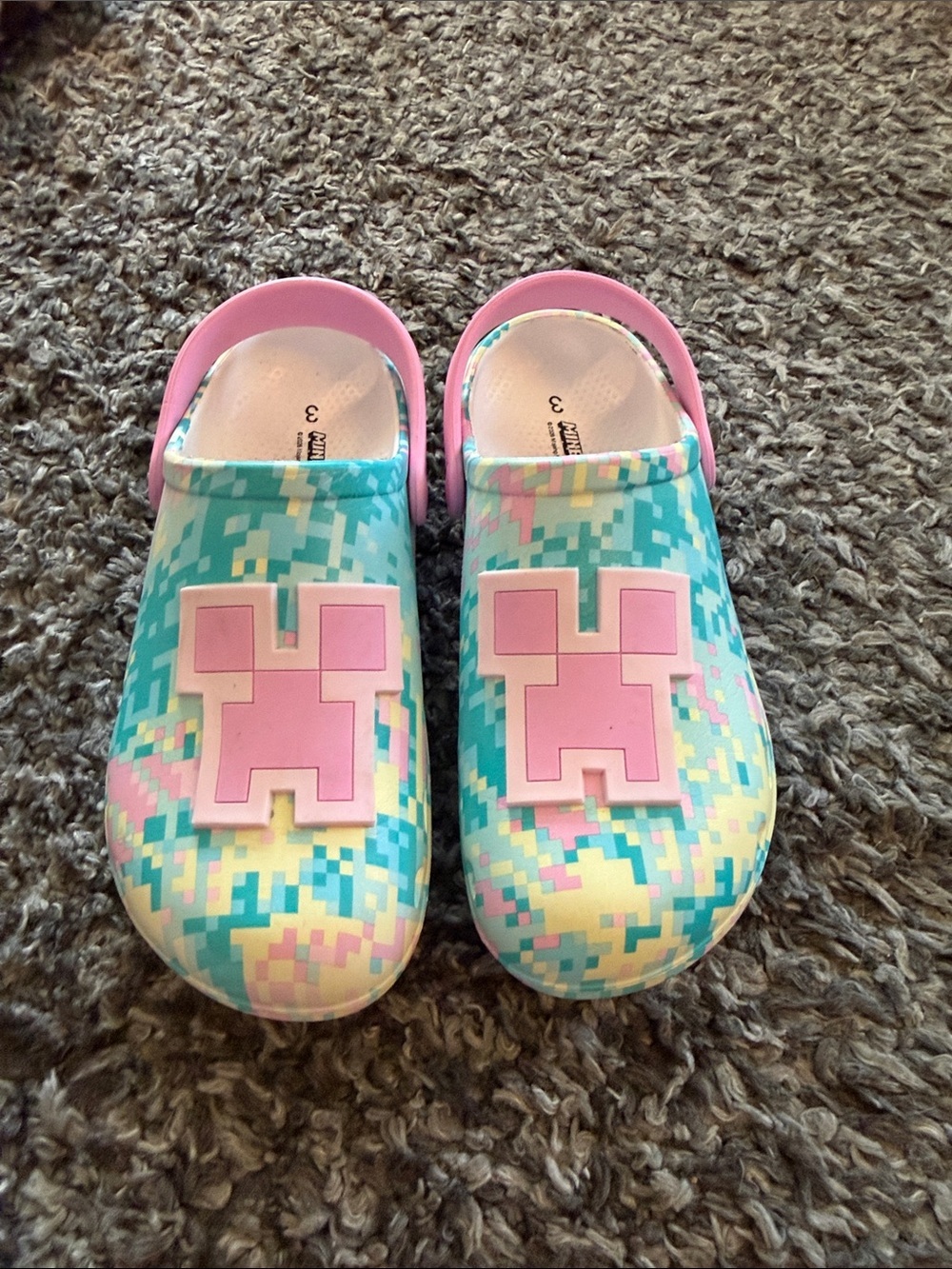 Minecraft Crocs - Picture 2 of 7